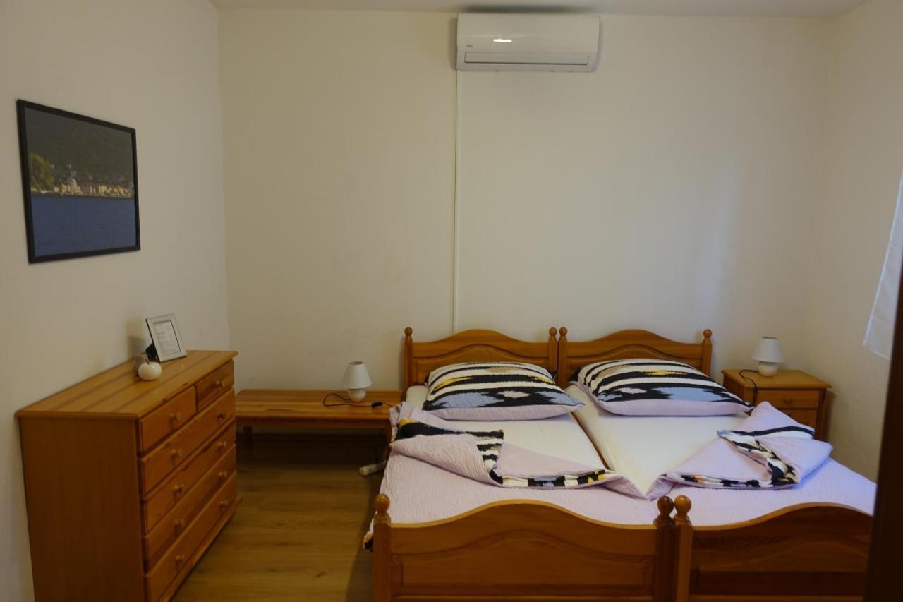 Klimatisiertes Apartment Barbara Trpanj Zewnętrze zdjęcie