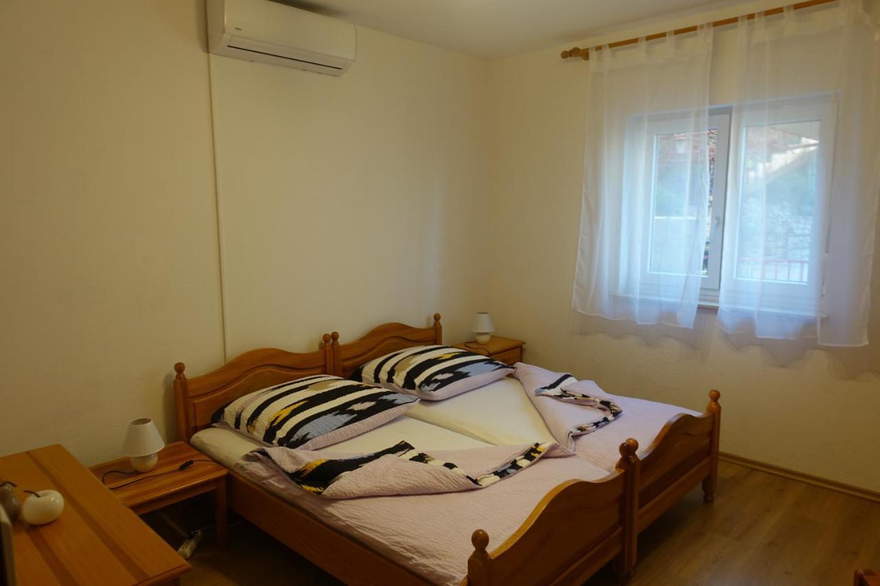 Klimatisiertes Apartment Barbara Trpanj Zewnętrze zdjęcie