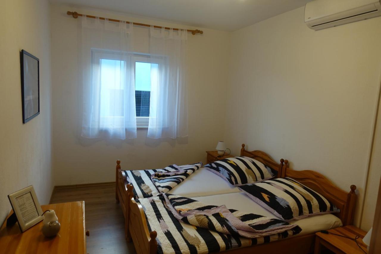 Klimatisiertes Apartment Barbara Trpanj Zewnętrze zdjęcie
